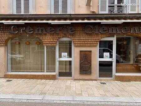 a louer local commercial