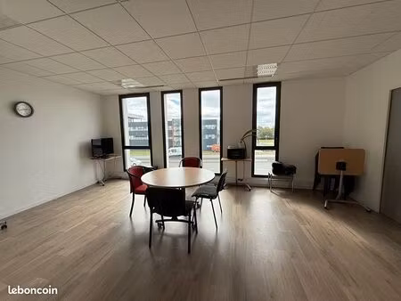 bureaux 256 m² plérin