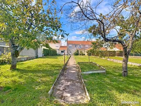 maison 6 pièces 102 m²