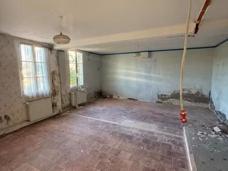 maison 2 pièces 100 m²