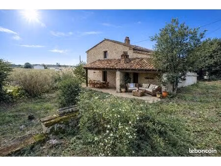 propriété 4 pièces 125 m²