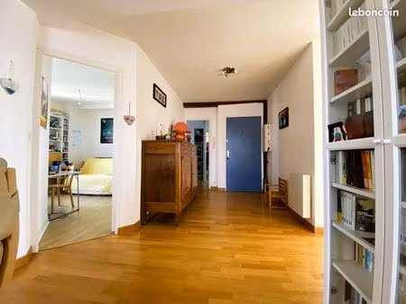 appartement en viager 4 pièces 77 m²