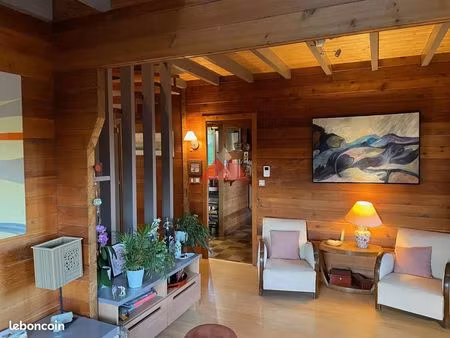 chalet 6 pièces 179 m²