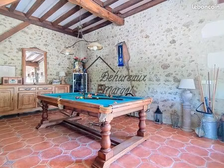 longère 10 pièces 244 m²