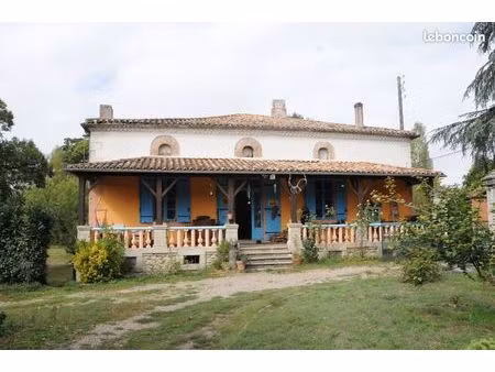 maison de maitre à vendre