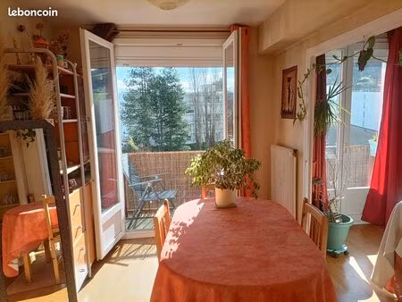 appartement à montmorot