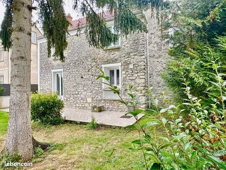 maison 5 pièces 111 m²