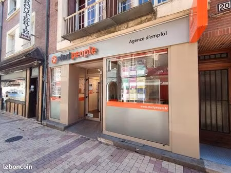 local commercial 122 m²