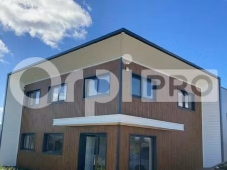 local d'activité 340 m²