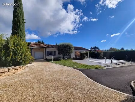 maison 4 pièces 105 m²