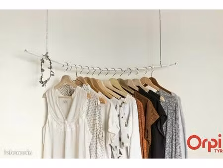 local commercial 65 m²