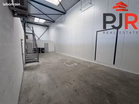 local 323 m² fléville-devant-nancy