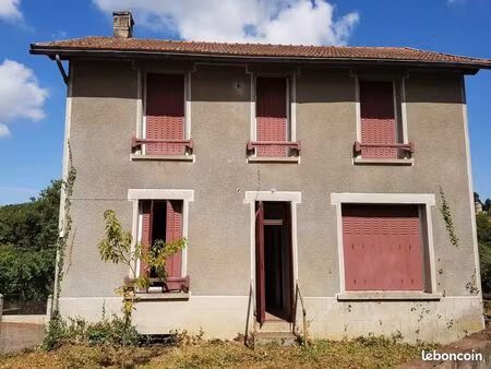 maison dans la vallée des peintres