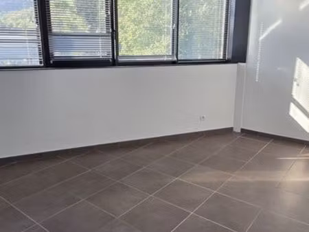 bureaux 50 m² veurey-voroize