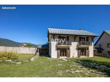 maison 5 pièces 134 m²