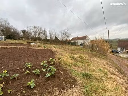 terrain 763 m² montcenis