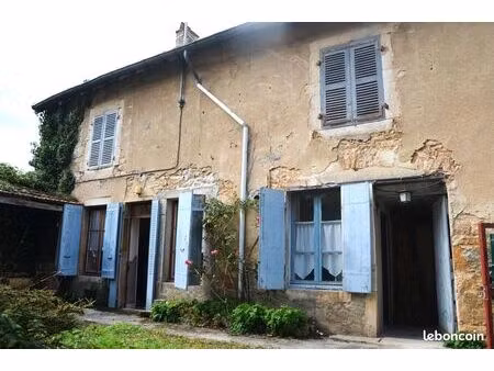 maison 2 pièces 77 m²