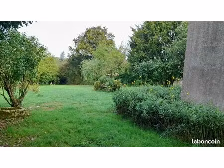 terrain à vendre de 1240 m² dont 712 constructibles