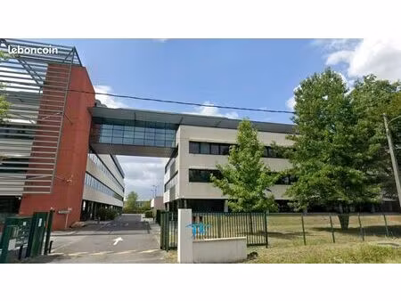 bureaux 350 m²