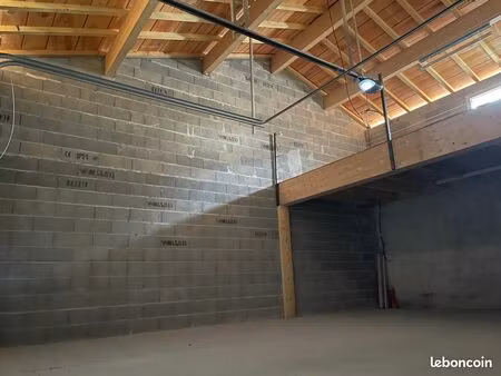 local d'activité / entrepôt de stockage dans libourne