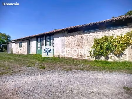 terrain 1 pièce 110 m²