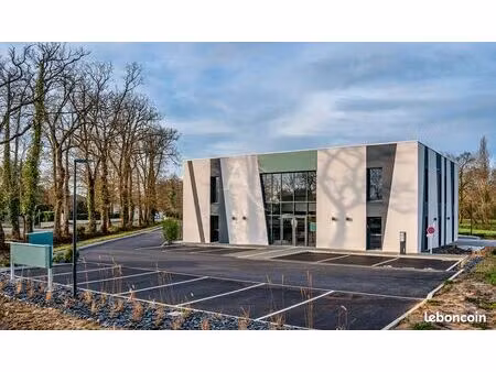 bureaux 469 m² challans