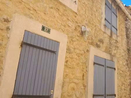 location maison de village