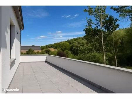 appartement 3 pièces 67 m²