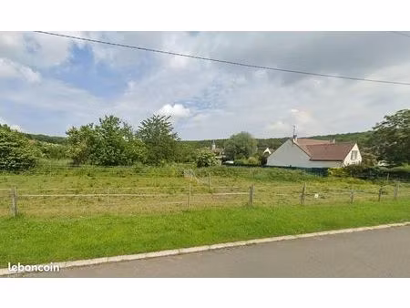 terrain 454 m² cuisy