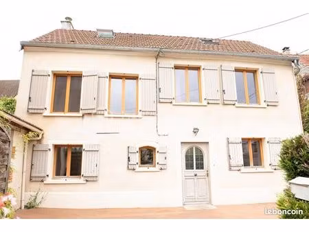 maison 5 pièces 115 m²