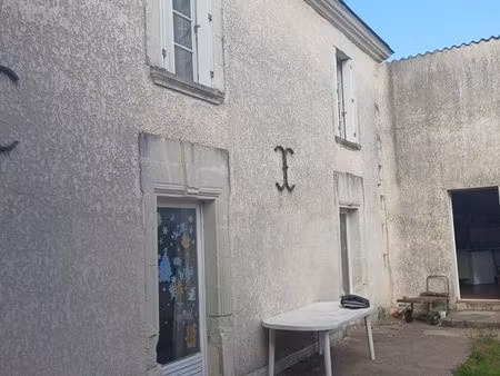 maison de ville 8 pièces 180 m²