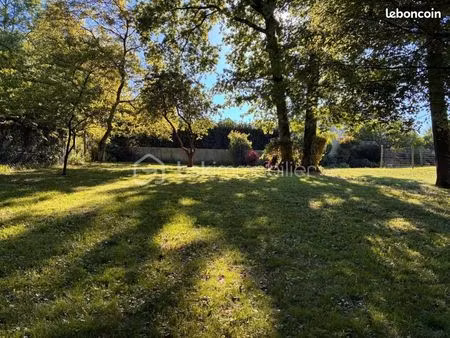 terrain 745 m² livry sur seine