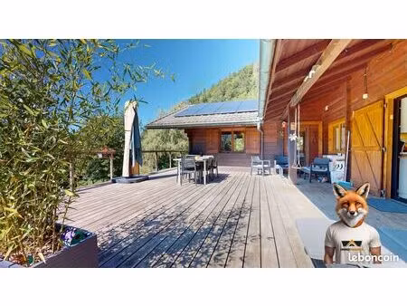 chalet 6 pièces 131 m²