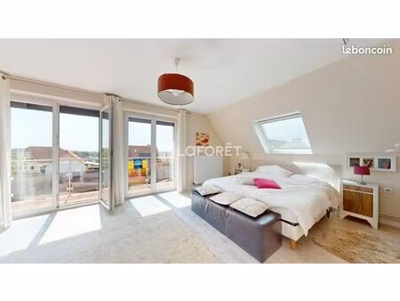 maison 5 pièces 160 m²