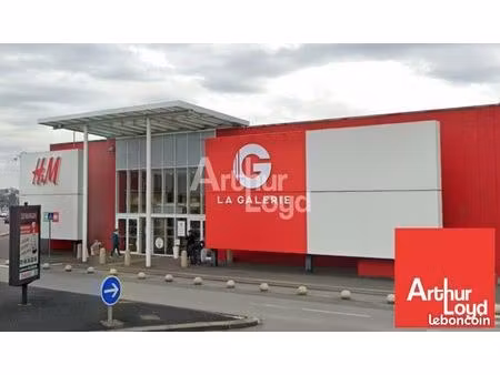 local commercial 86 m² chauray
