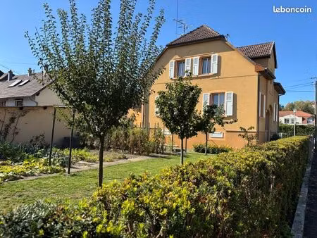 maison 6 pièces 110 m²