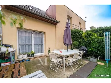 triplex 5 pièces 85 m²