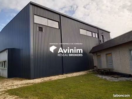 entrepôt 553 m² alby-sur-chéran