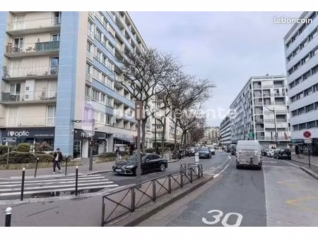 epicerie/primeur 102 m²