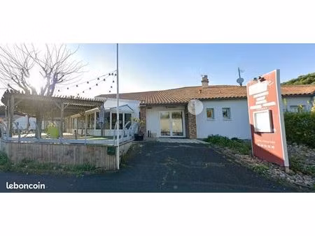 local commercial 359 m² chauray