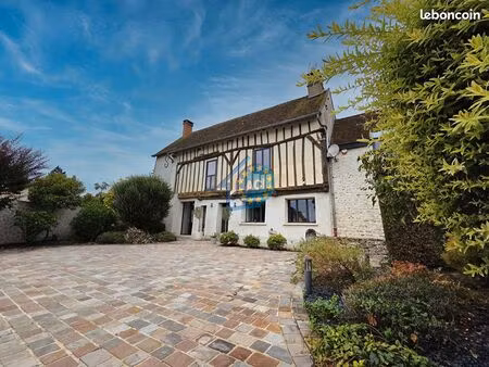 propriété 7 pièces 250 m²