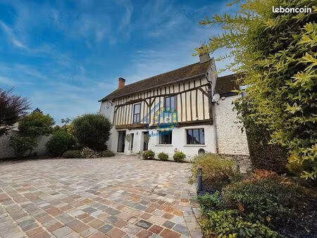 propriété 7 pièces 257 m²