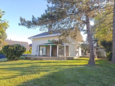 maison 7 pièces 162 m²