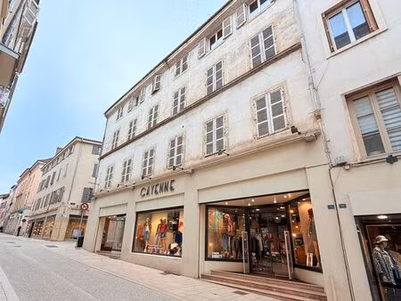 local commercial 112 m2 hyper centre