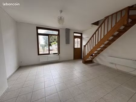 maison 2 pièces 50 m²
