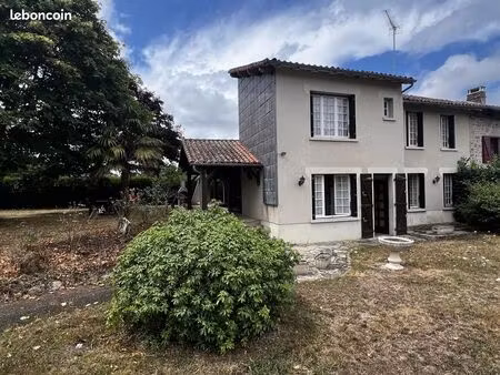 maison 8 pièces 115 m²