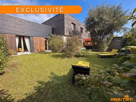 maison 6 pièces 142 m²