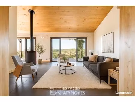 maison 9 pièces 240 m²