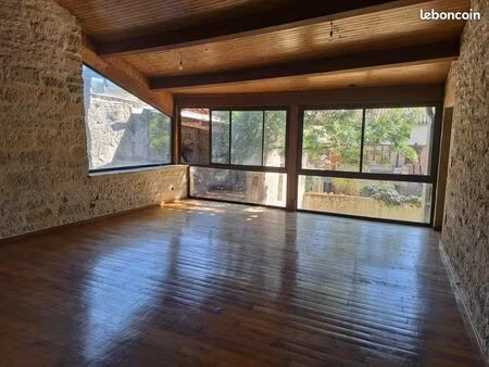maison 7 pièces 200 m2 avec dépendance à finir de restaurer