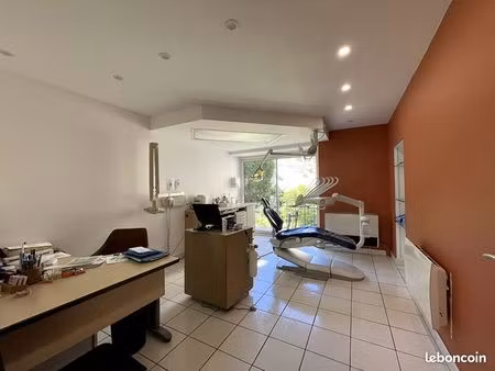 bureaux 95 m² périgueux